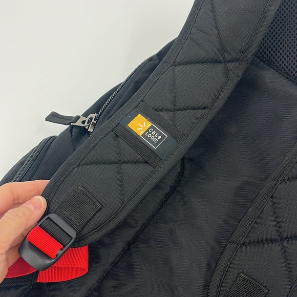 CASELOGIC Laptop Backpack Black with Red straps EUC - Picture 9 of 13